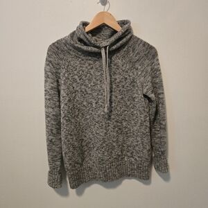 Athleta Gray Knit Sweater